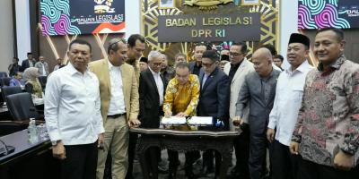 DPR-Pemerintah Sepakati Solusi Konflik Agraria dalam Rapat Dipimpin Dasco